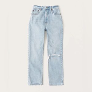 Abercrombie Curve Love Ultra High Rise Ankle Straight Jeans